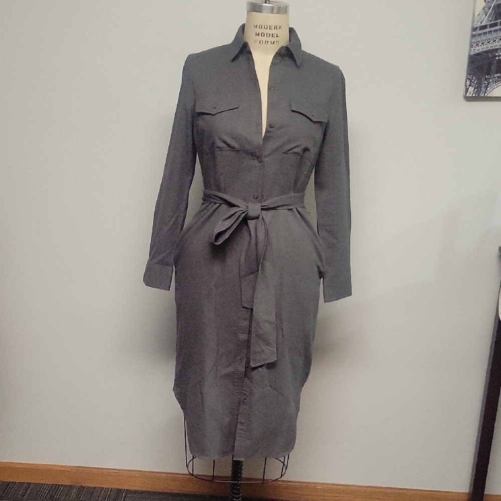 UNTUCKit Charcoal Long Sleeve Dress, Size 4
